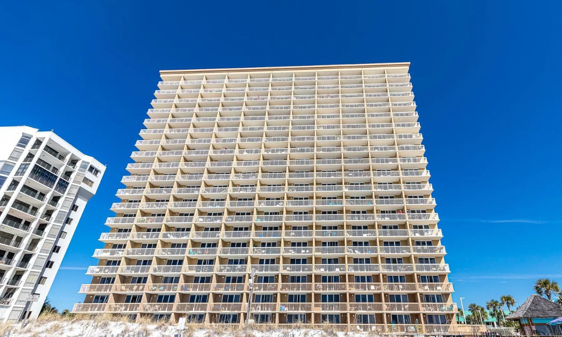 Oceania 204- By Holiday Isle Properties Destin Apartment