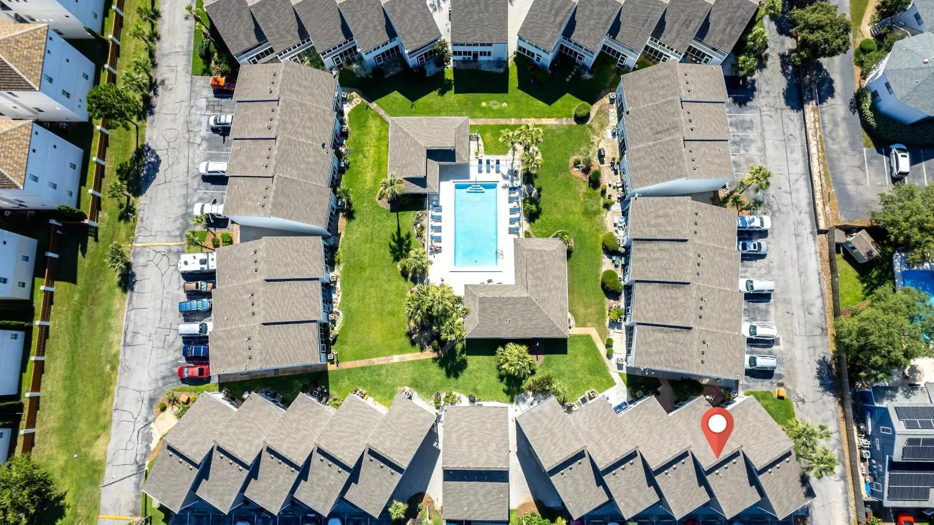 Apartment Oceania 204- By Holiday Isle Properties Destin
